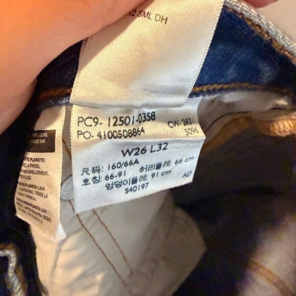 LEVIS 501 ORIGINAL FIT JEANS SIZE 26 - Picture 13 of 13